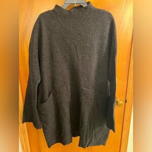 Free People Woman’s Sweater - NWT